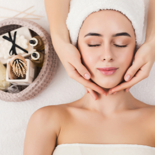 Sağlıklı ve Işıltılı Bir Cilt İçin